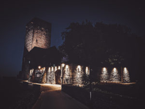 Die Burg beleuchtet